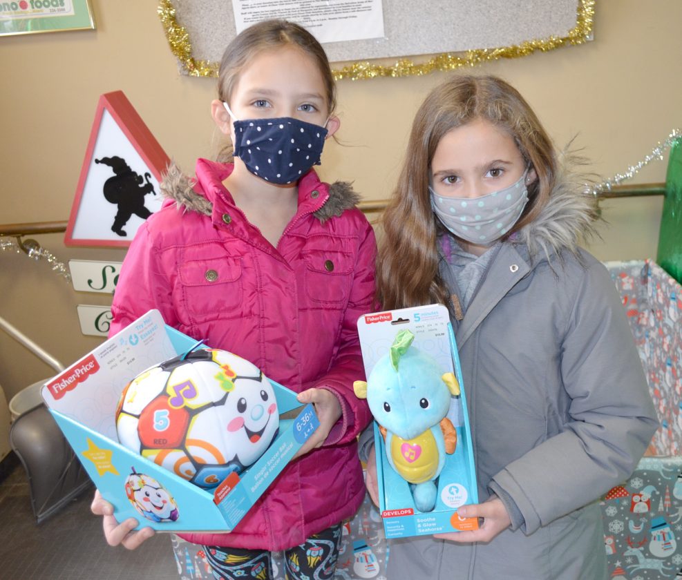 Mining Journal Cheer Club still accepting gifts | News, Sports, Jobs - Vimarsana News